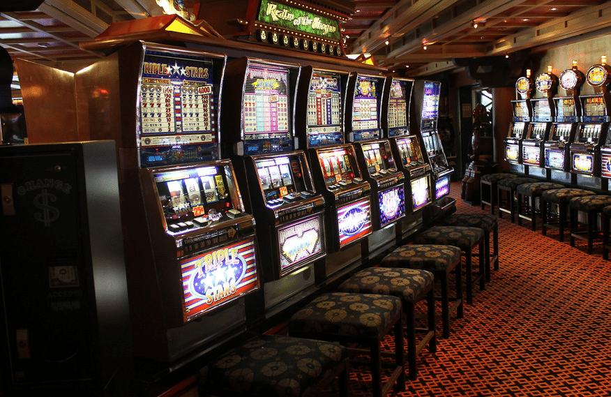 casino games machine online